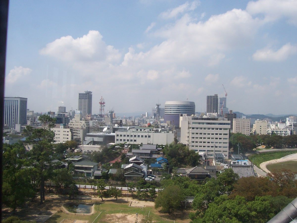 【2026年最新】岡山市職員採用試験情報｜募集職種・年齢緩和・人物重視選考